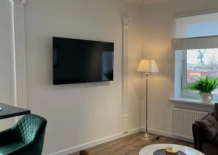 Centre Monkey Apartment